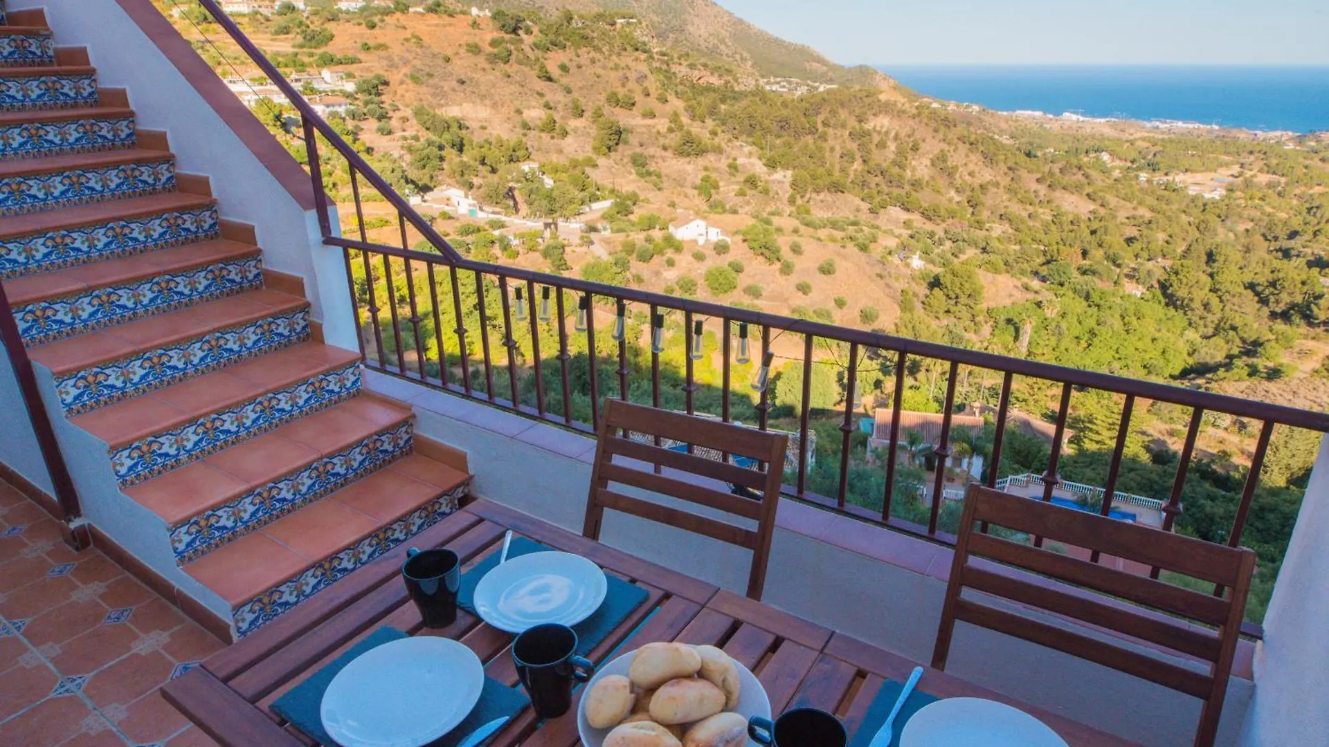 Mijas Pueblo, 3 Terraces & Pool With Sea View Apartment